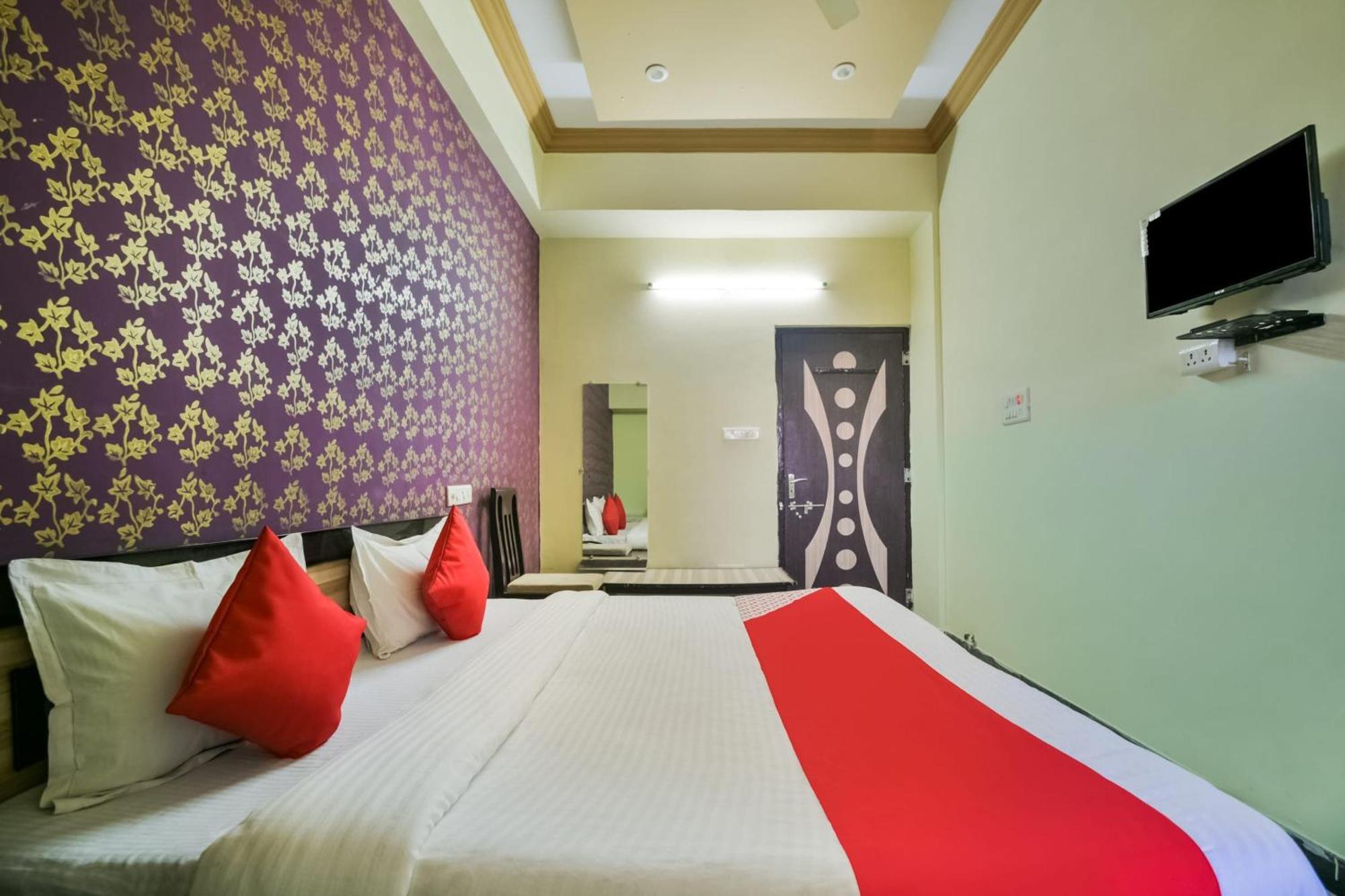 Hotel O Kalika Resort Lakāwās Extérieur photo