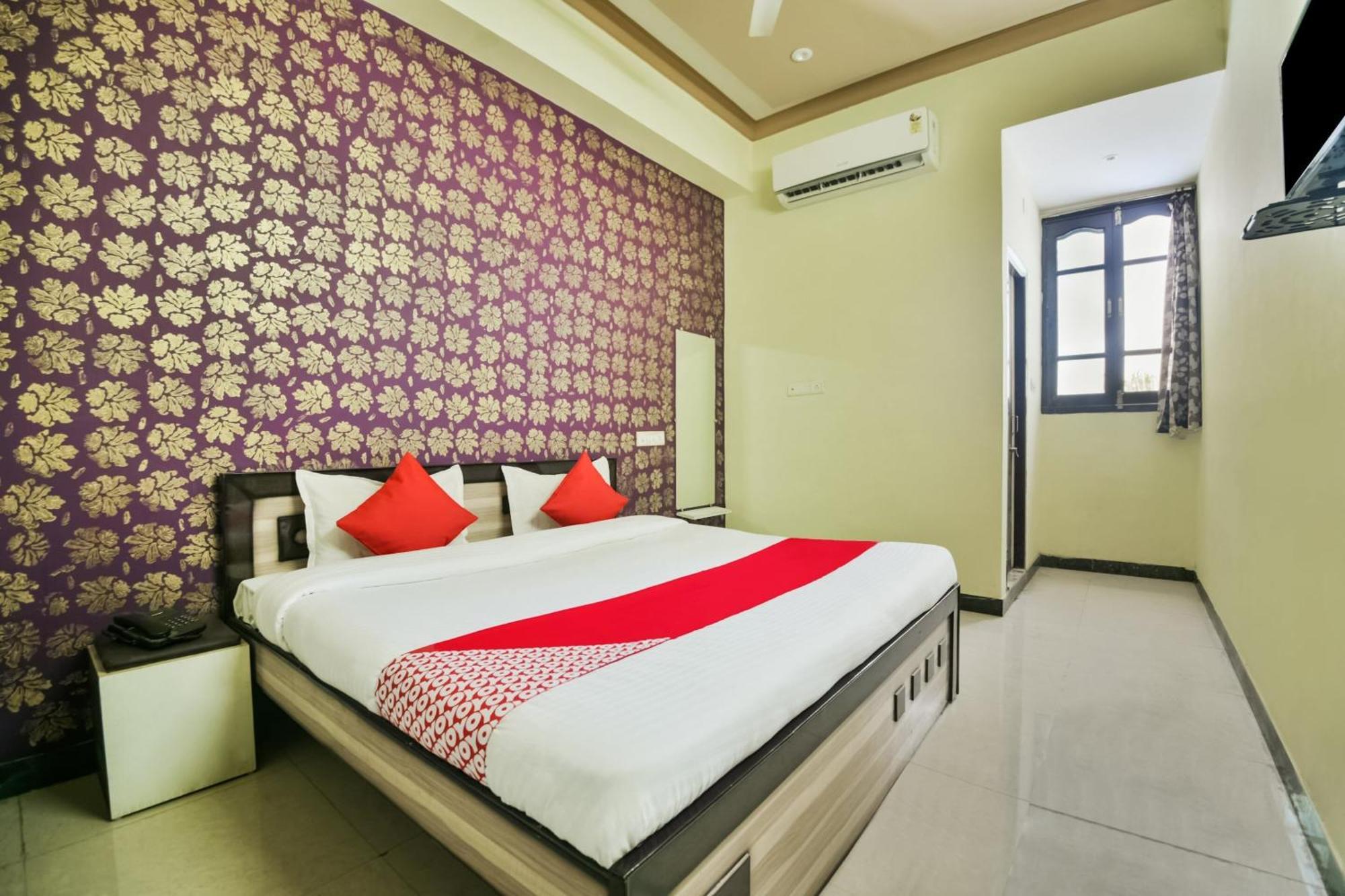 Hotel O Kalika Resort Lakāwās Extérieur photo