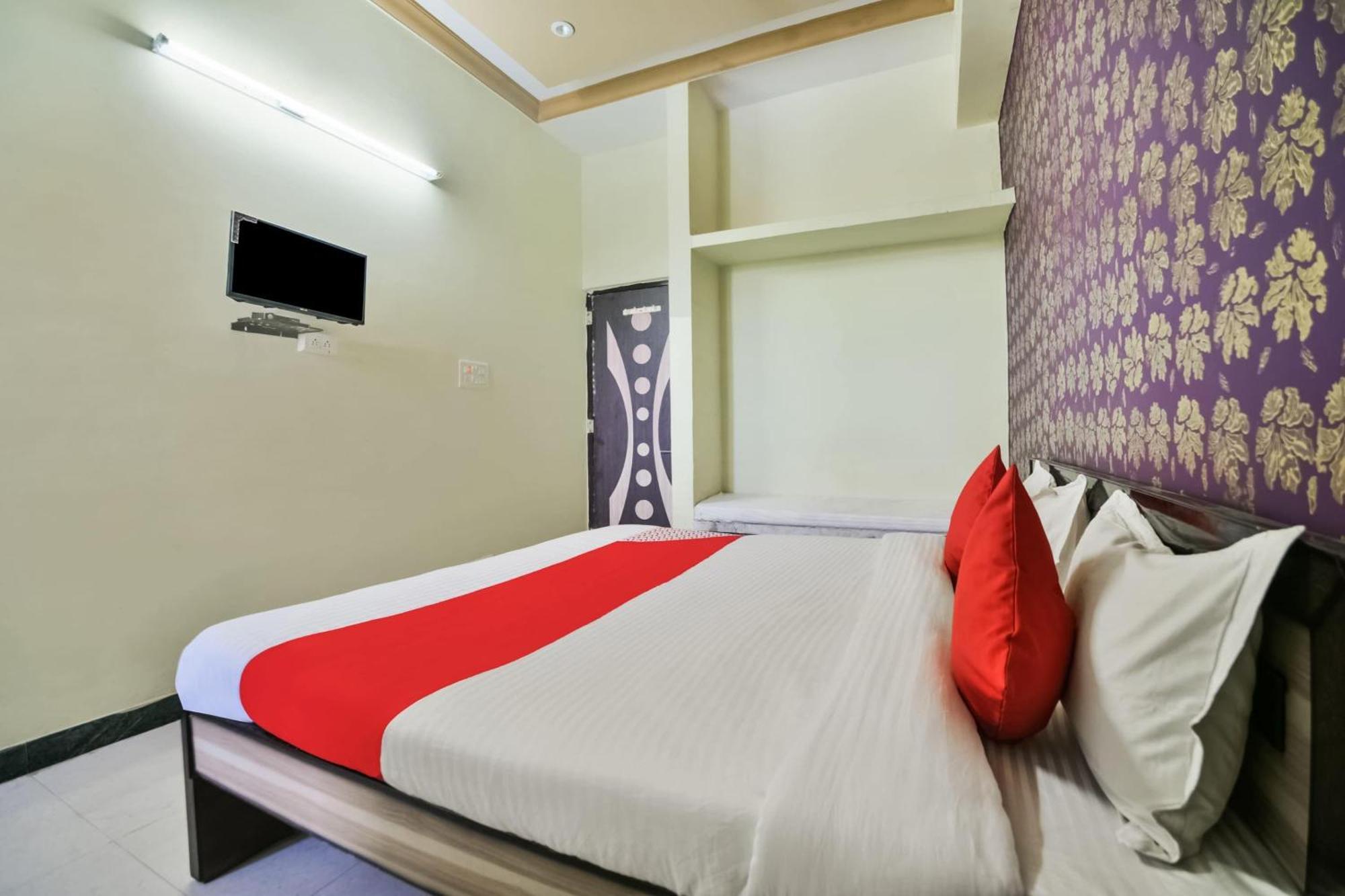 Hotel O Kalika Resort Lakāwās Extérieur photo