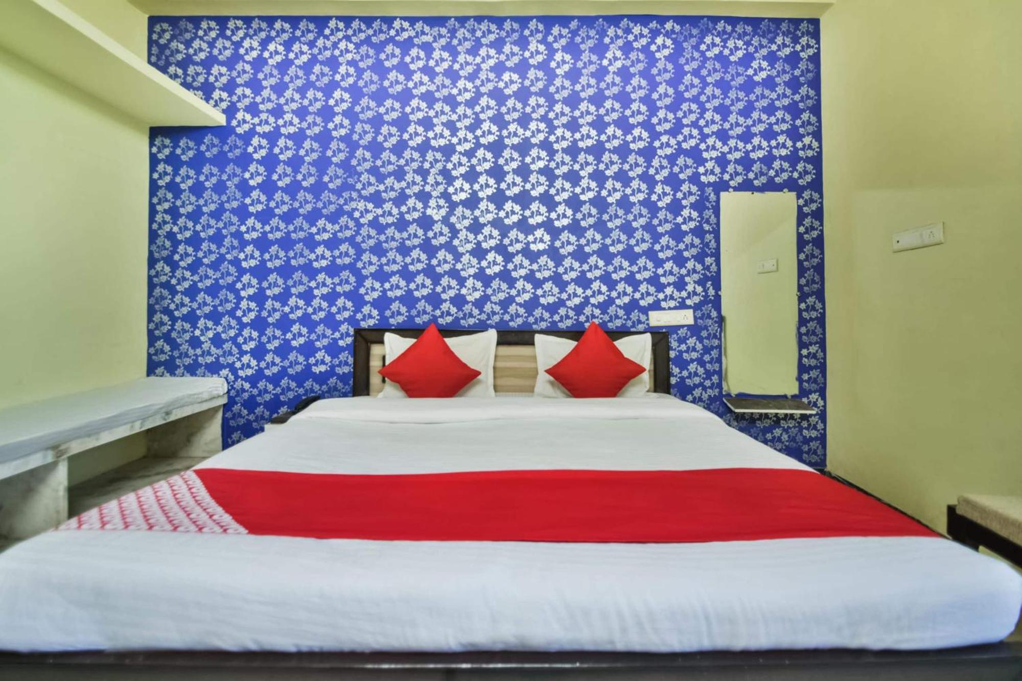 Hotel O Kalika Resort Lakāwās Extérieur photo